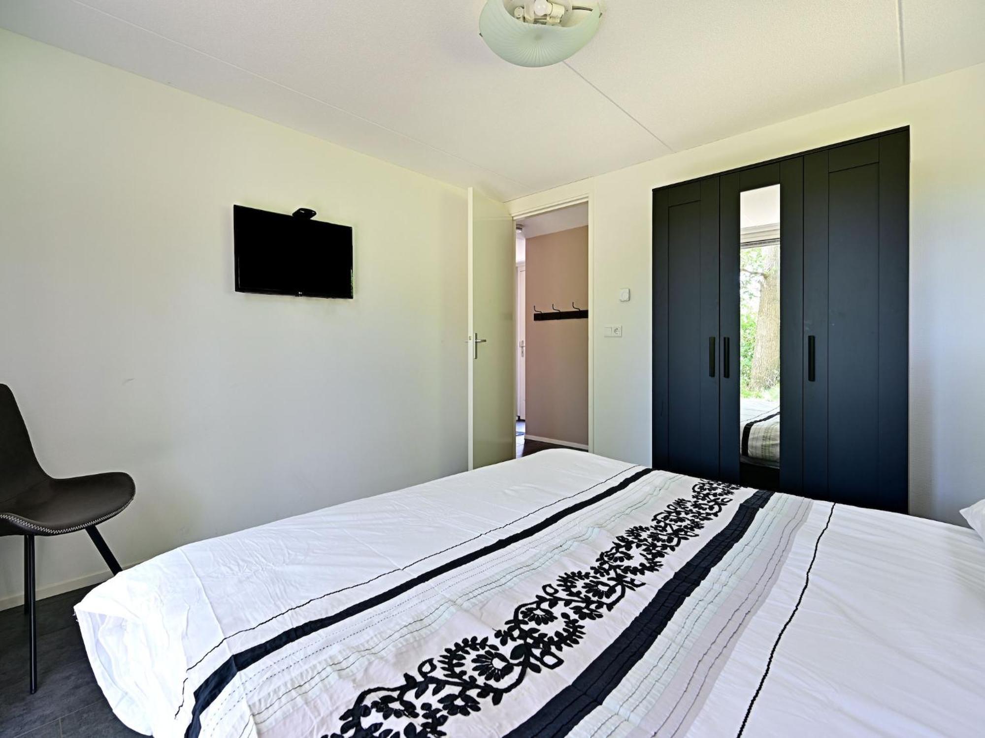 Chalet With Gorgeous View Of The Natural Surroundings Weerselo Exteriör bild