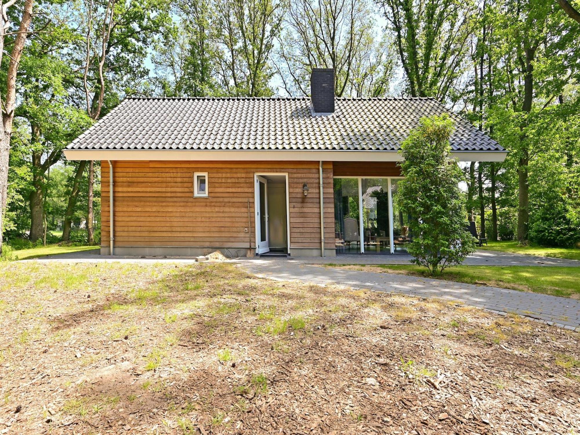 Chalet With Gorgeous View Of The Natural Surroundings Weerselo Exteriör bild