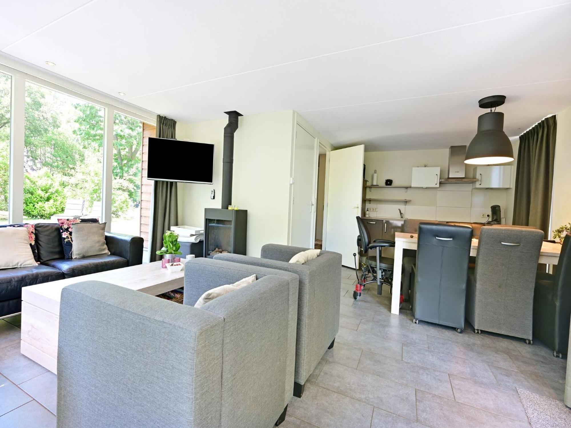 Chalet With Gorgeous View Of The Natural Surroundings Weerselo Exteriör bild